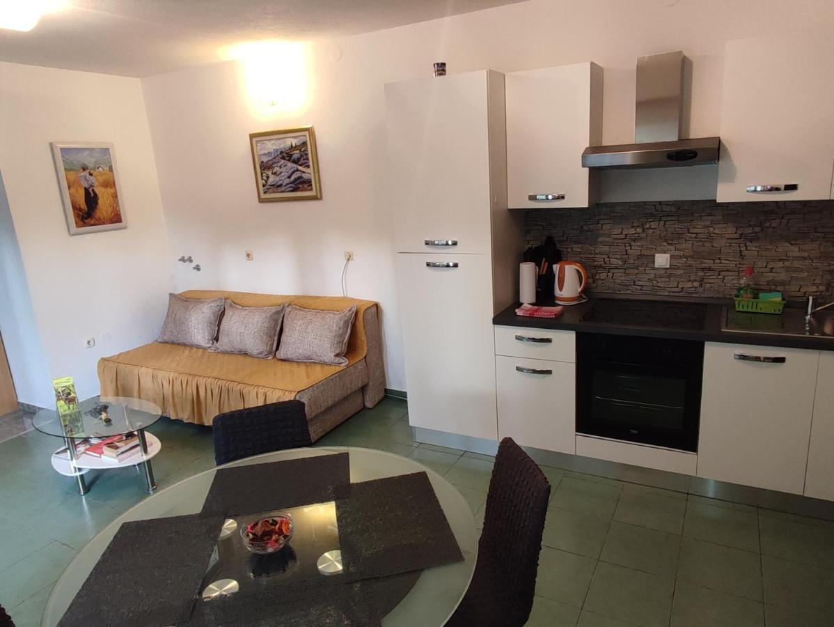 Apartments Bozic Grabovac  Room photo